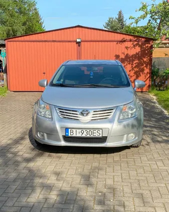 toyota avensis białystok Toyota Avensis cena 29700 przebieg: 173160, rok produkcji 2010 z Białystok